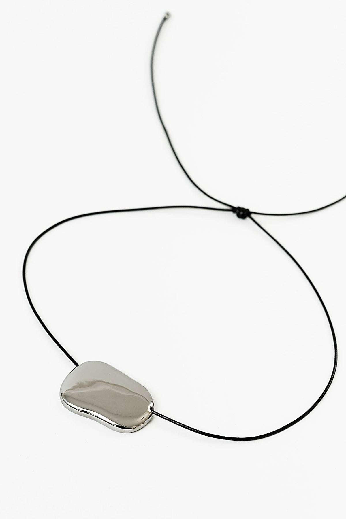 Eliza Pendent Necklace