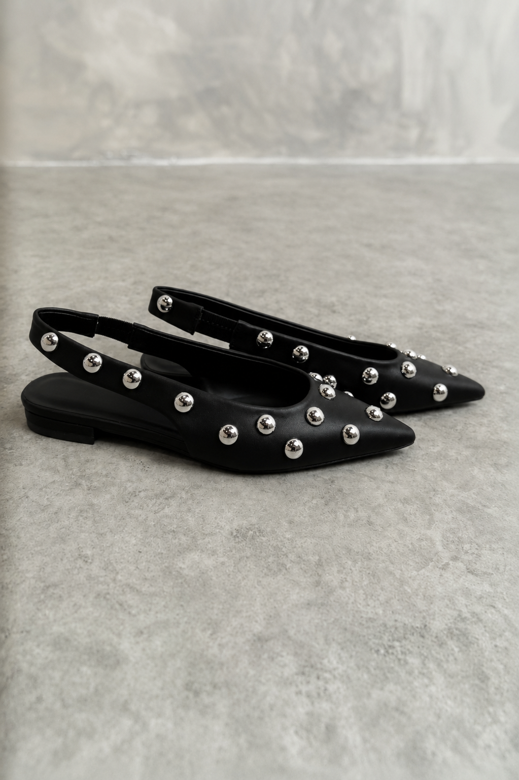 Arizona Slingback Flat in Black