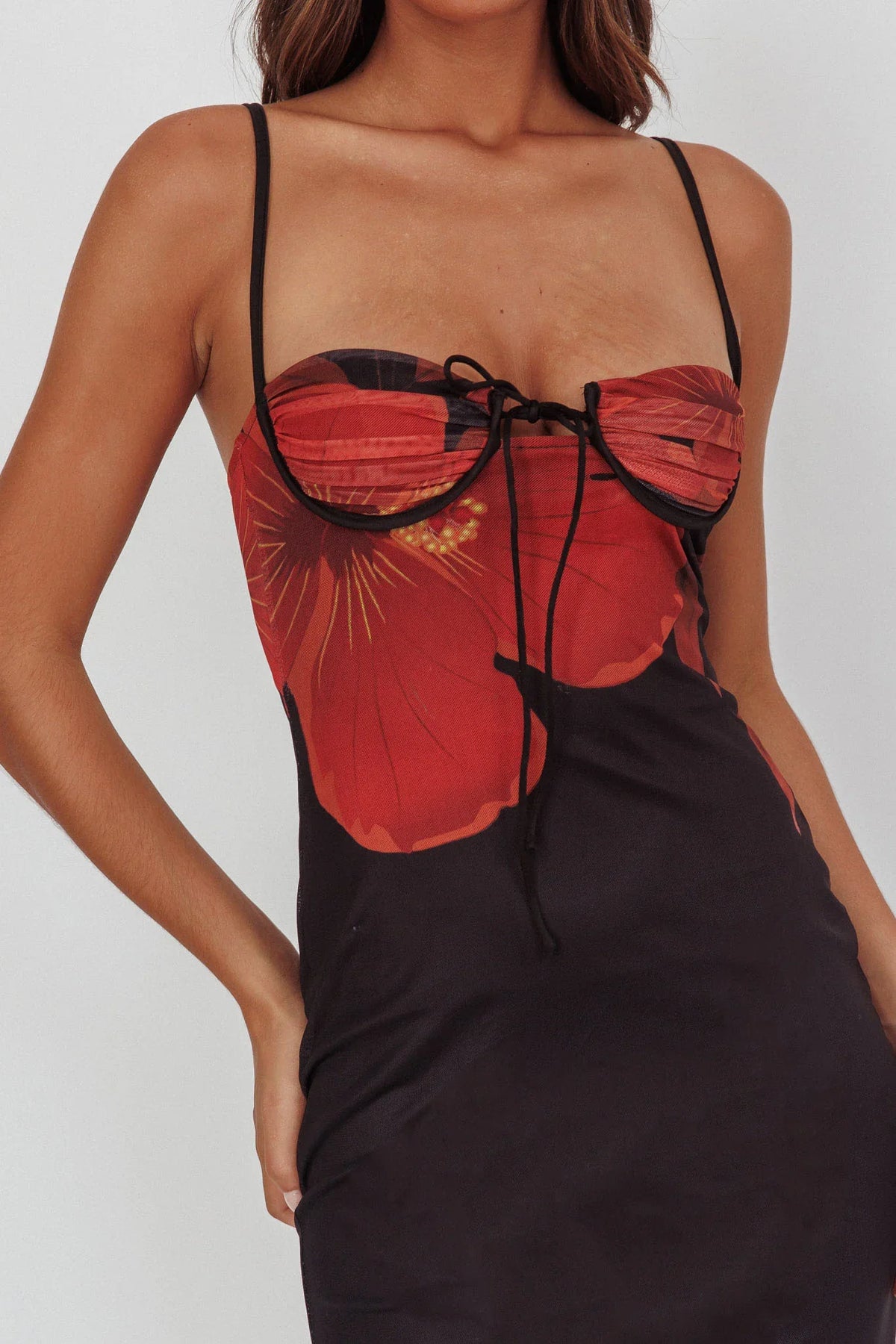 Fortune Bust Tie Maxi Dress Hibiscus Black