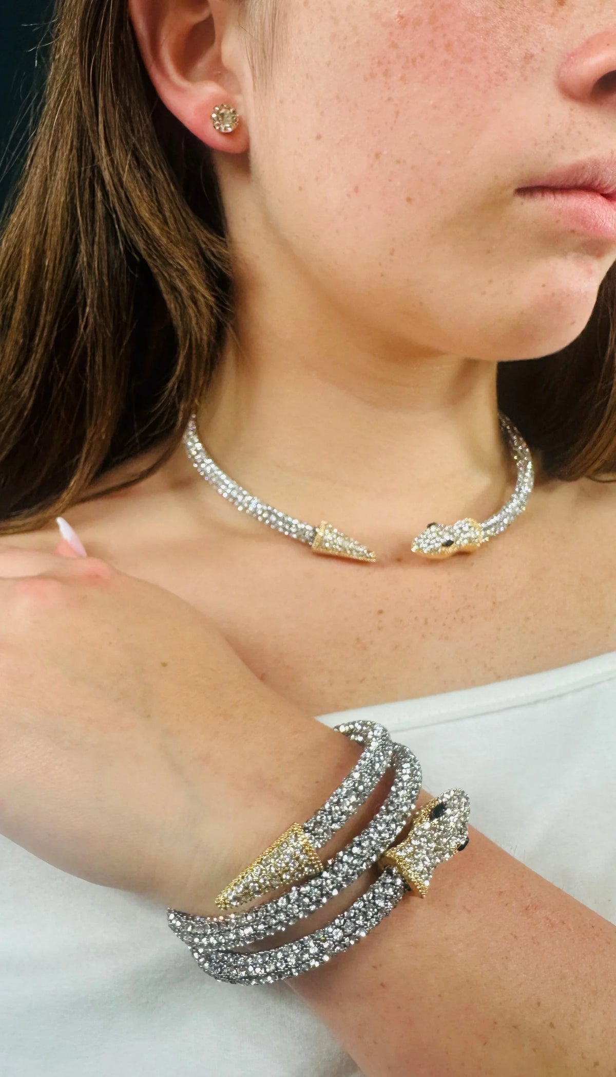 Delicate Serpentine Necklace Set (Gold)