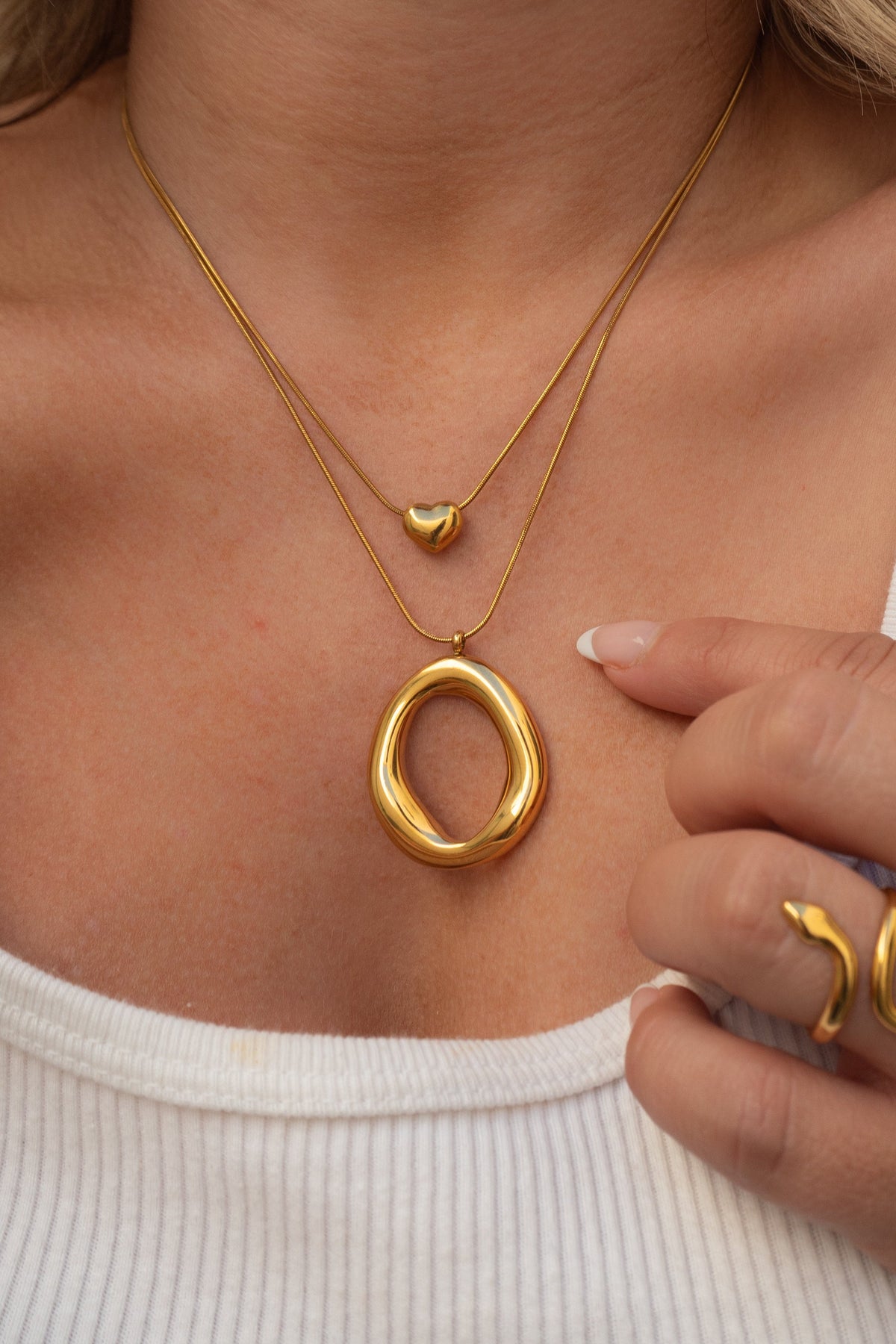 Ola Necklace