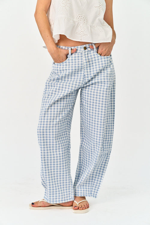 Alessia Barrel Jeans in Blue