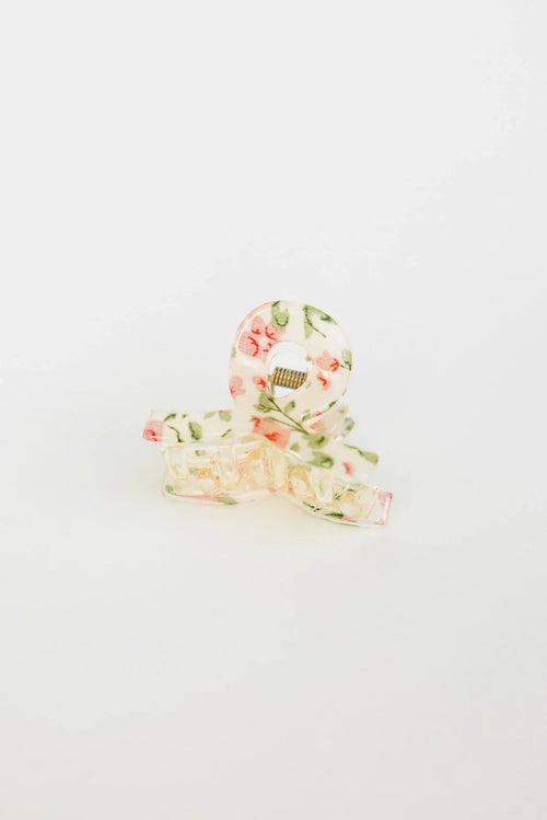 Floral Claw Clip in Pink