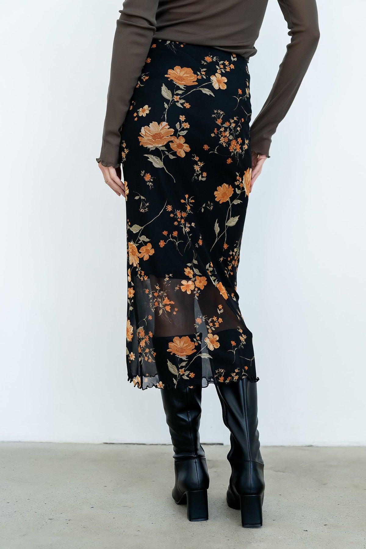 Carly Mesh Midi Skirt in Black