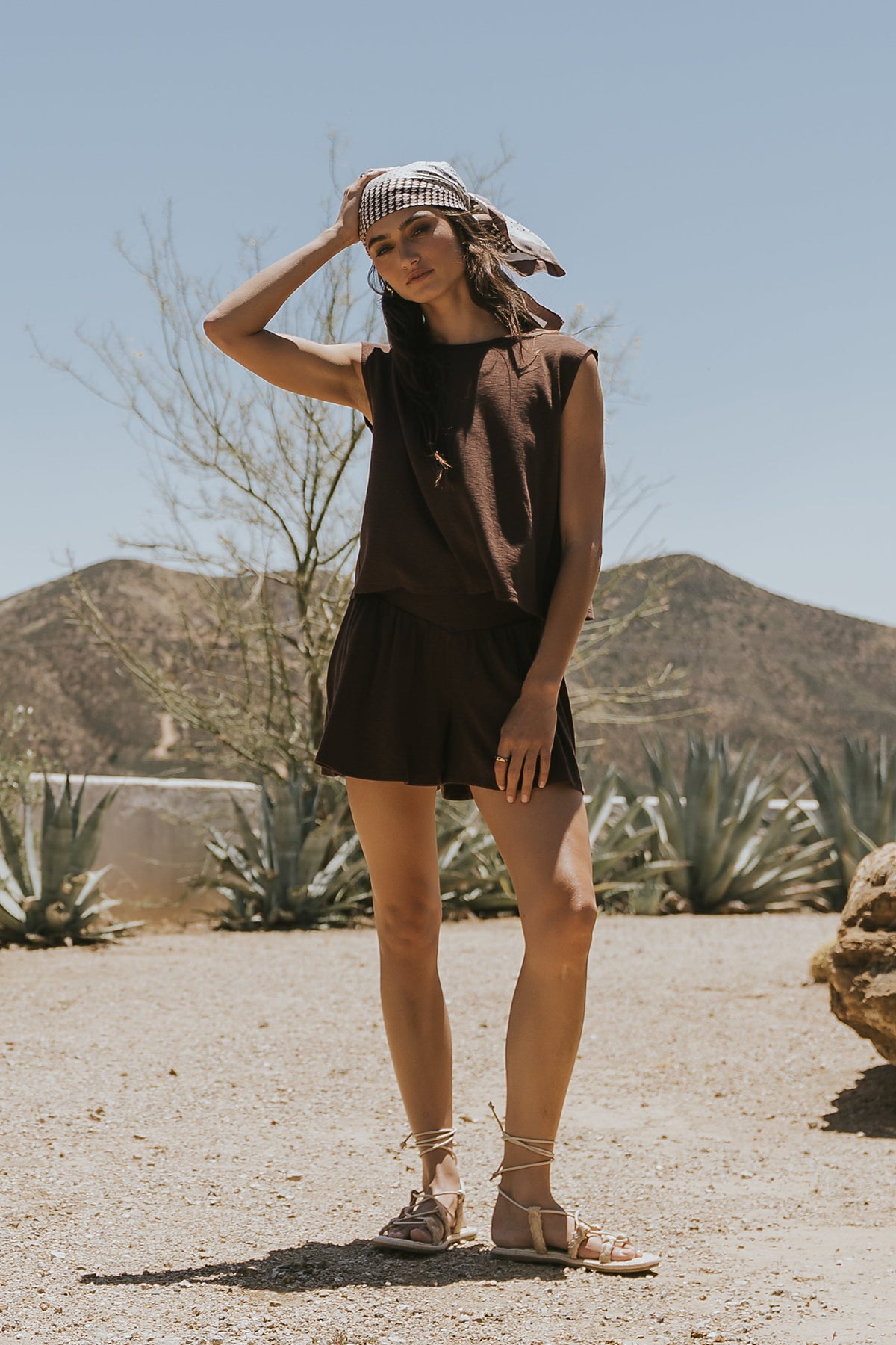Britta Flowy Shorts in Brown