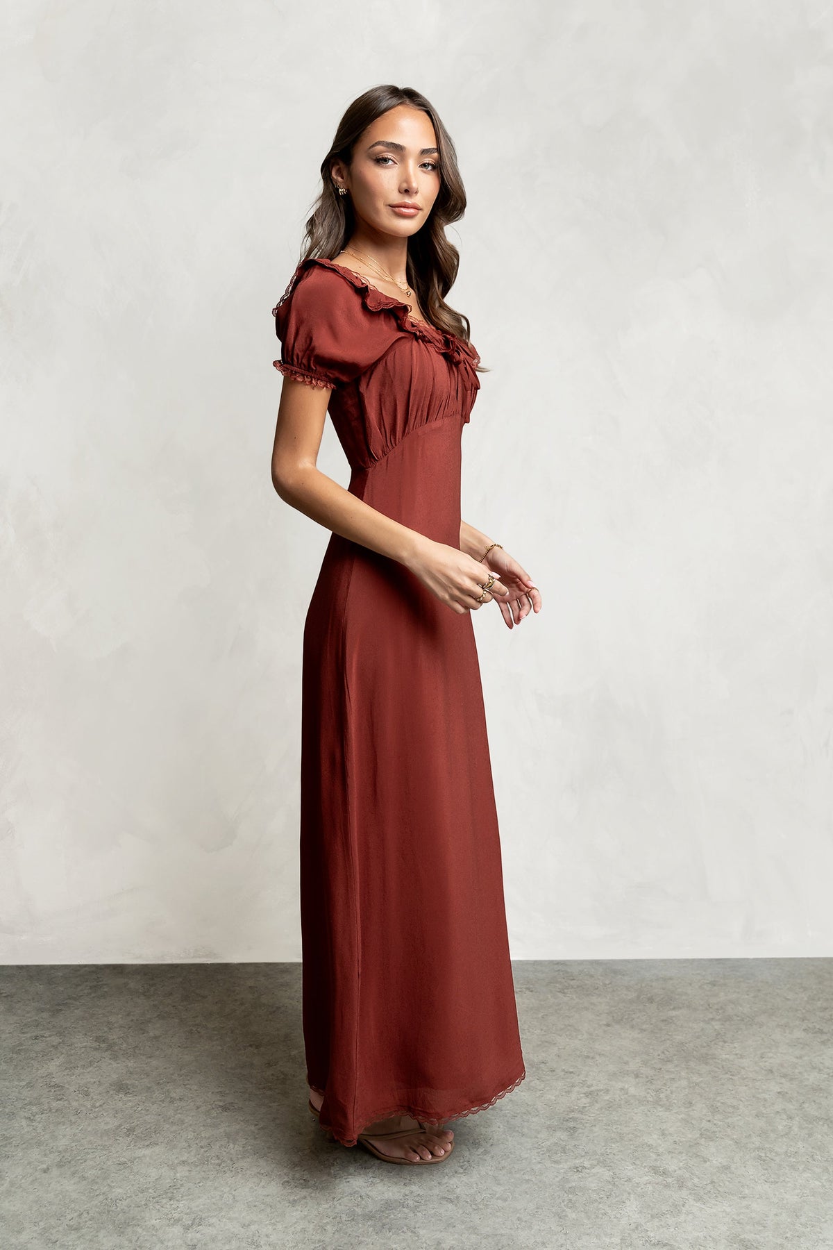 Annelise Maxi Dress in Red-Brown