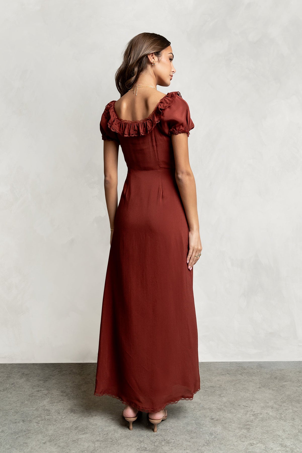 Annelise Maxi Dress in Red-Brown