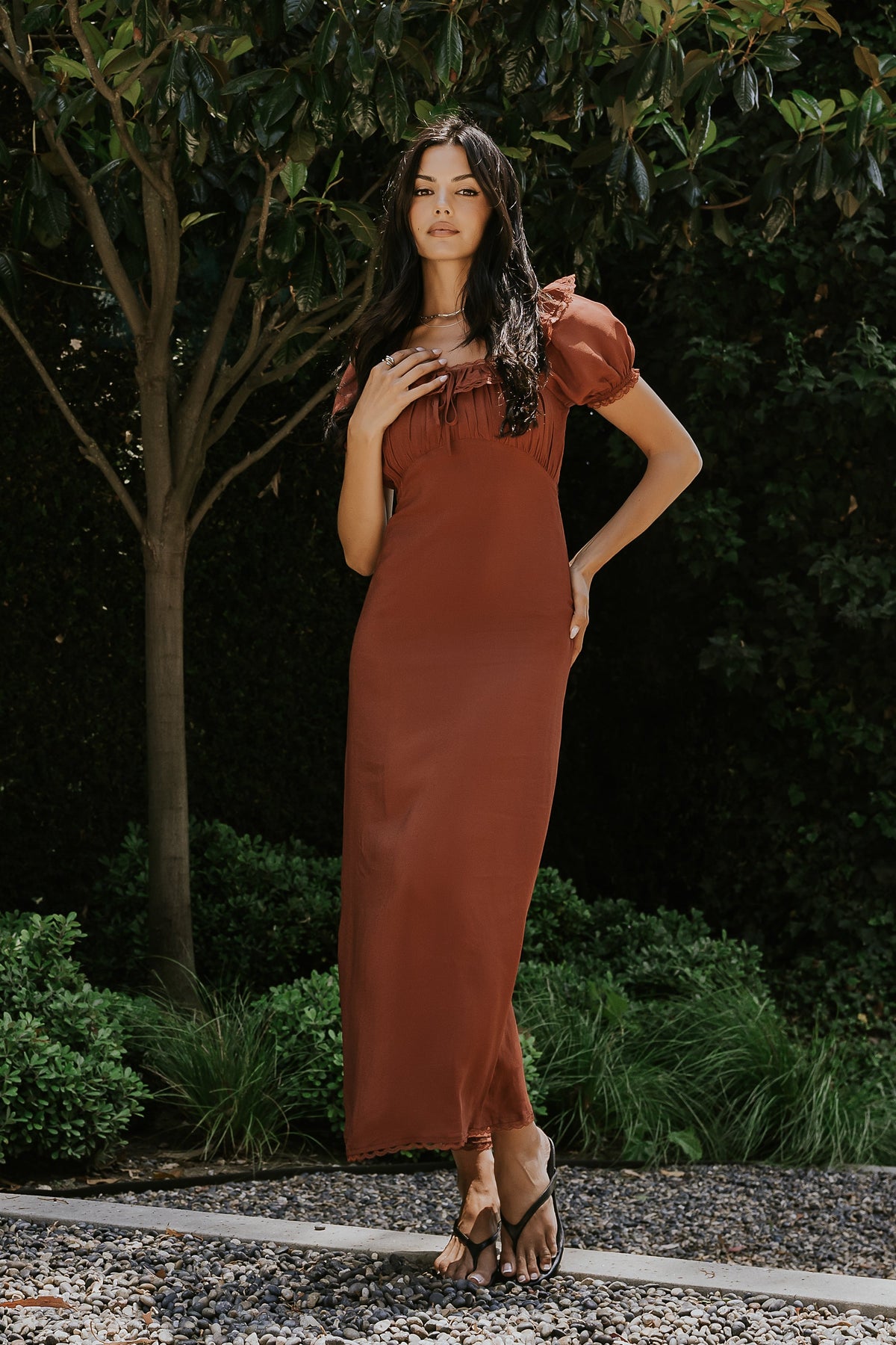 Annelise Maxi Dress in Red-Brown