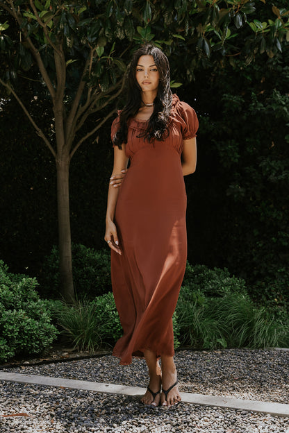 Annelise Maxi Dress in Red-Brown