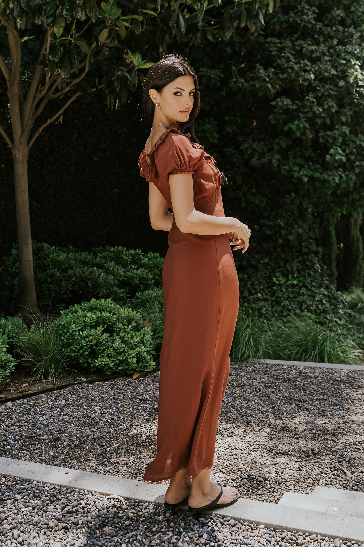 Annelise Maxi Dress in Red-Brown