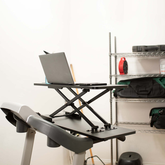 Feature of the main x-frame structure that provides smooth height adjustments.