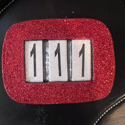 Red / 3 Number
