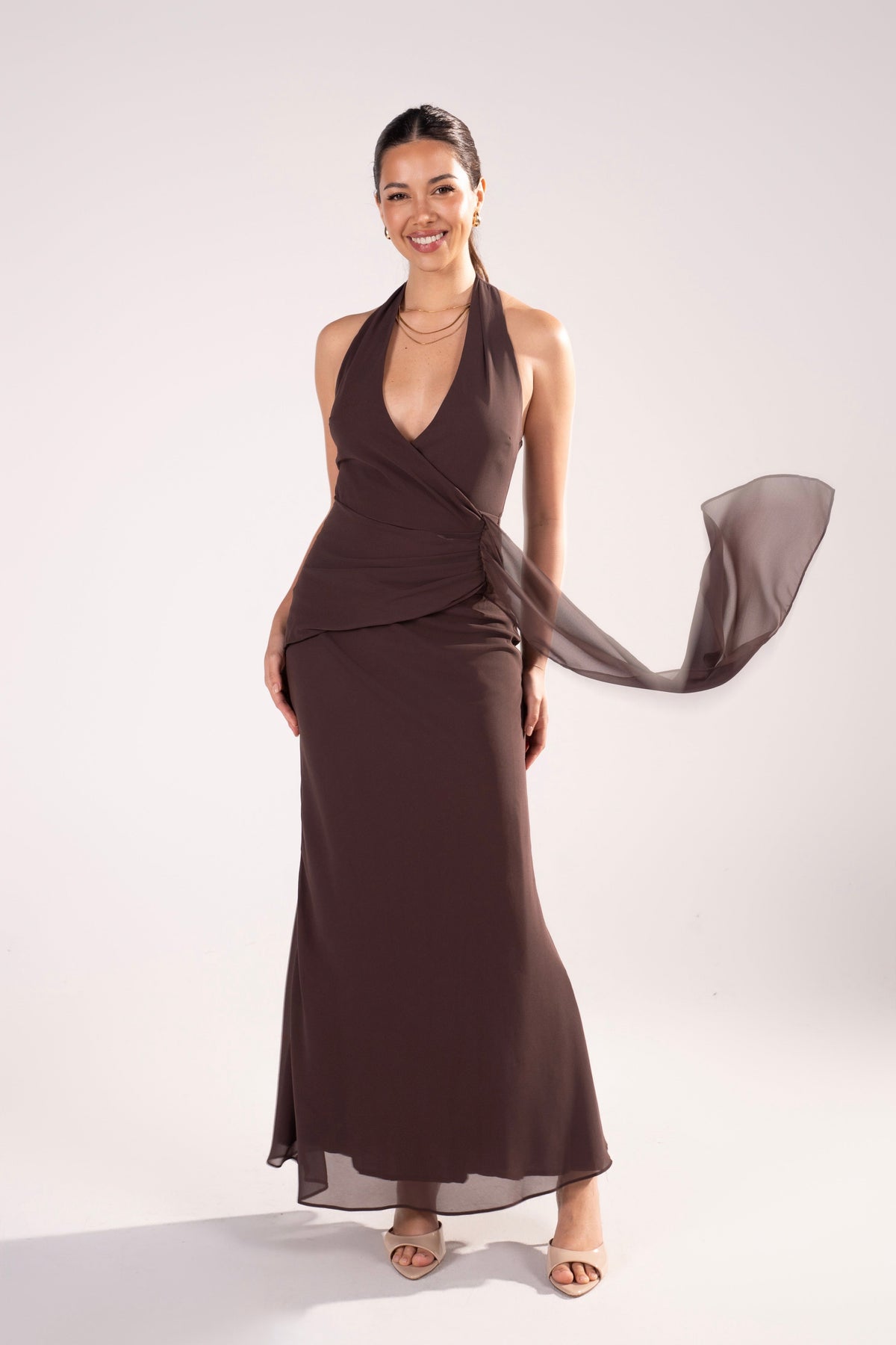 Givelle Maxi V-Neck Halter Dress
