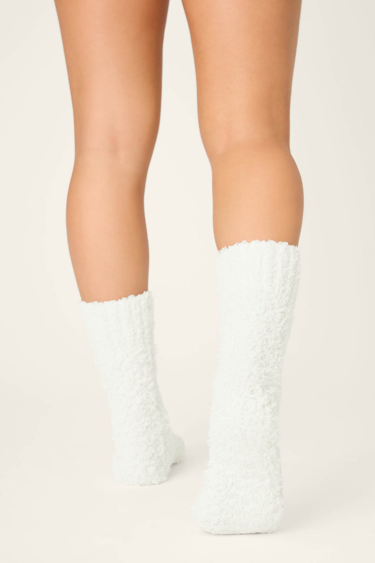 Bundle Up Boucle White Crew Socks