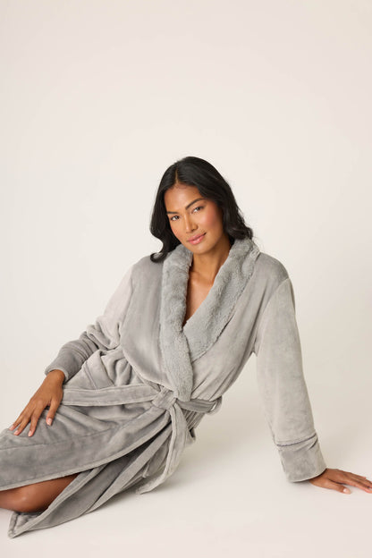 Luxe Plush Solid Frost Gray Robe