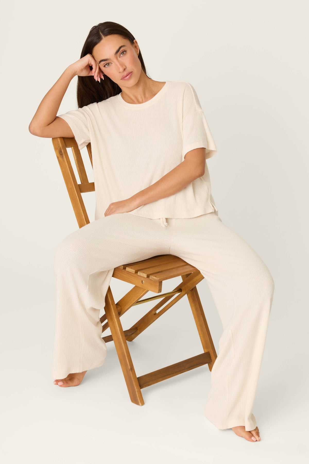 Textured Essentials Stone Long Lounge Set