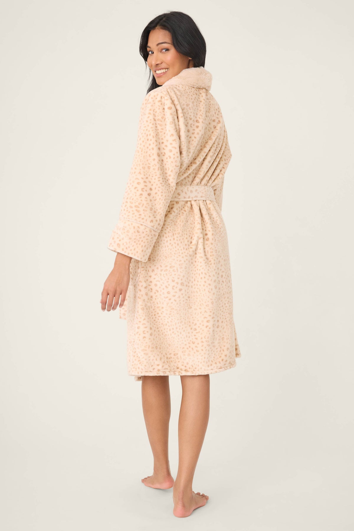 Luxe Plush Leopard Print Robe
