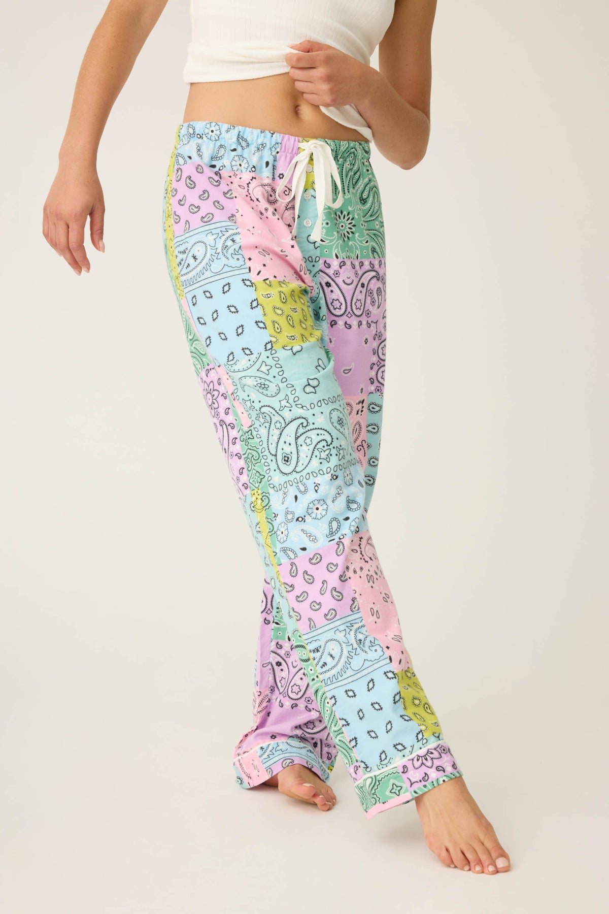 Howdy Honey Paisley Print Flannel Pant