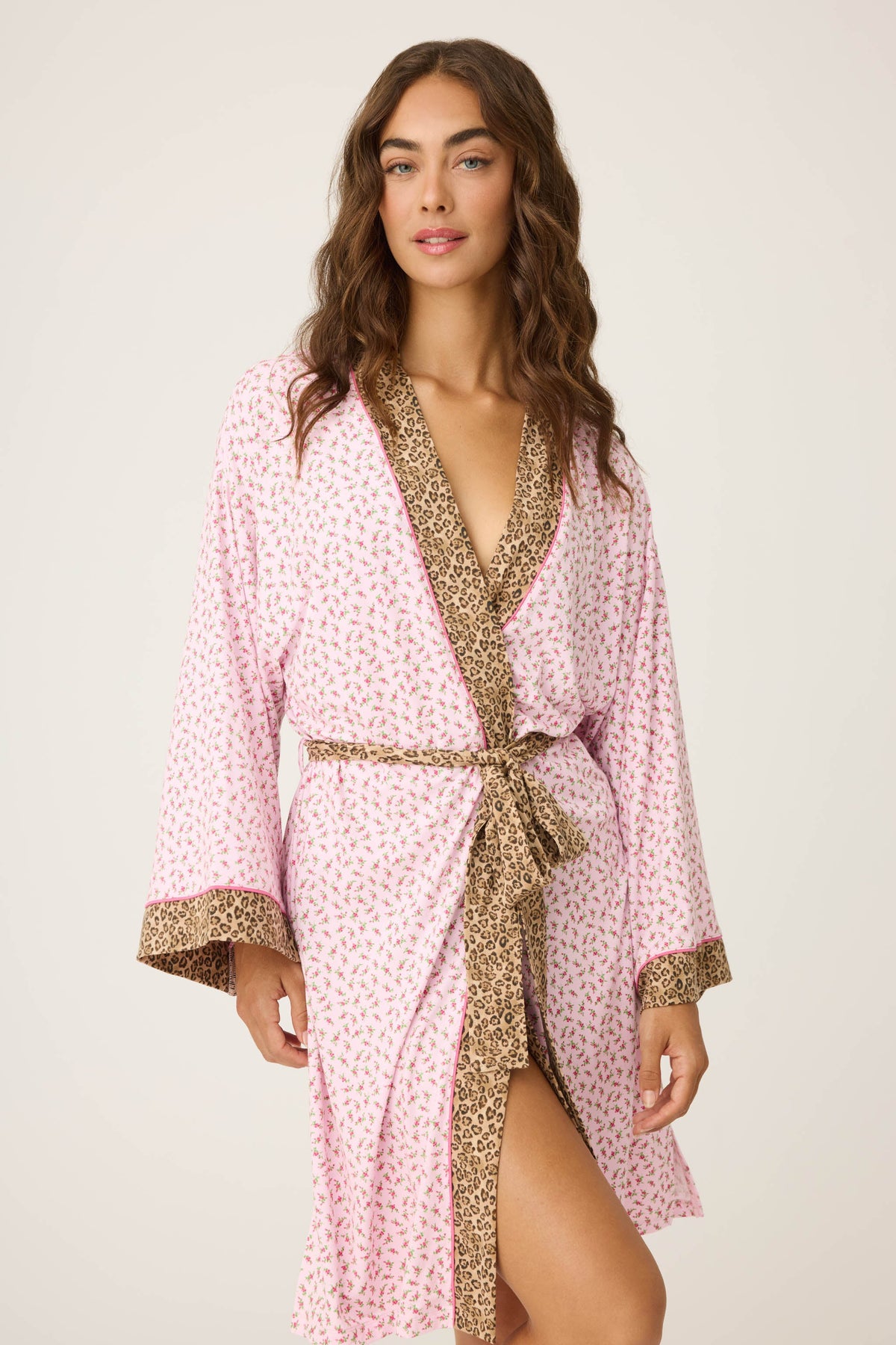 Ditsy Floral Print Robe