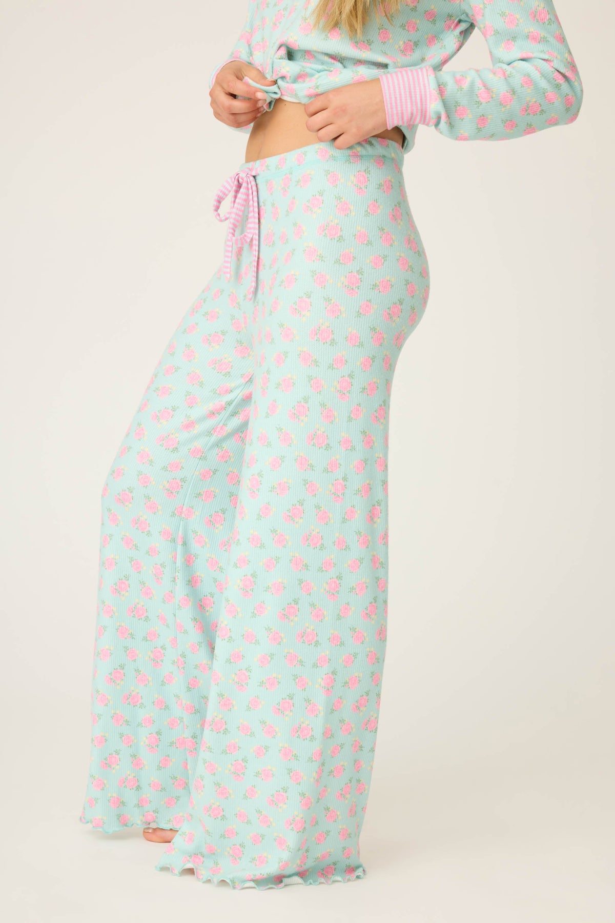 Secret Garden Floral Open Leg Pant