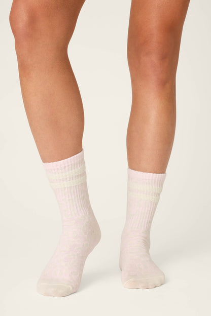Luxe Leopard Dreams Ribbed Crew Socks