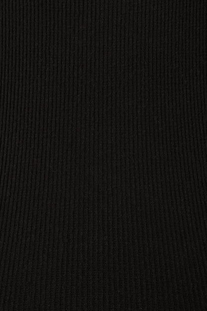Textured Essentials Black Long Lounge Set