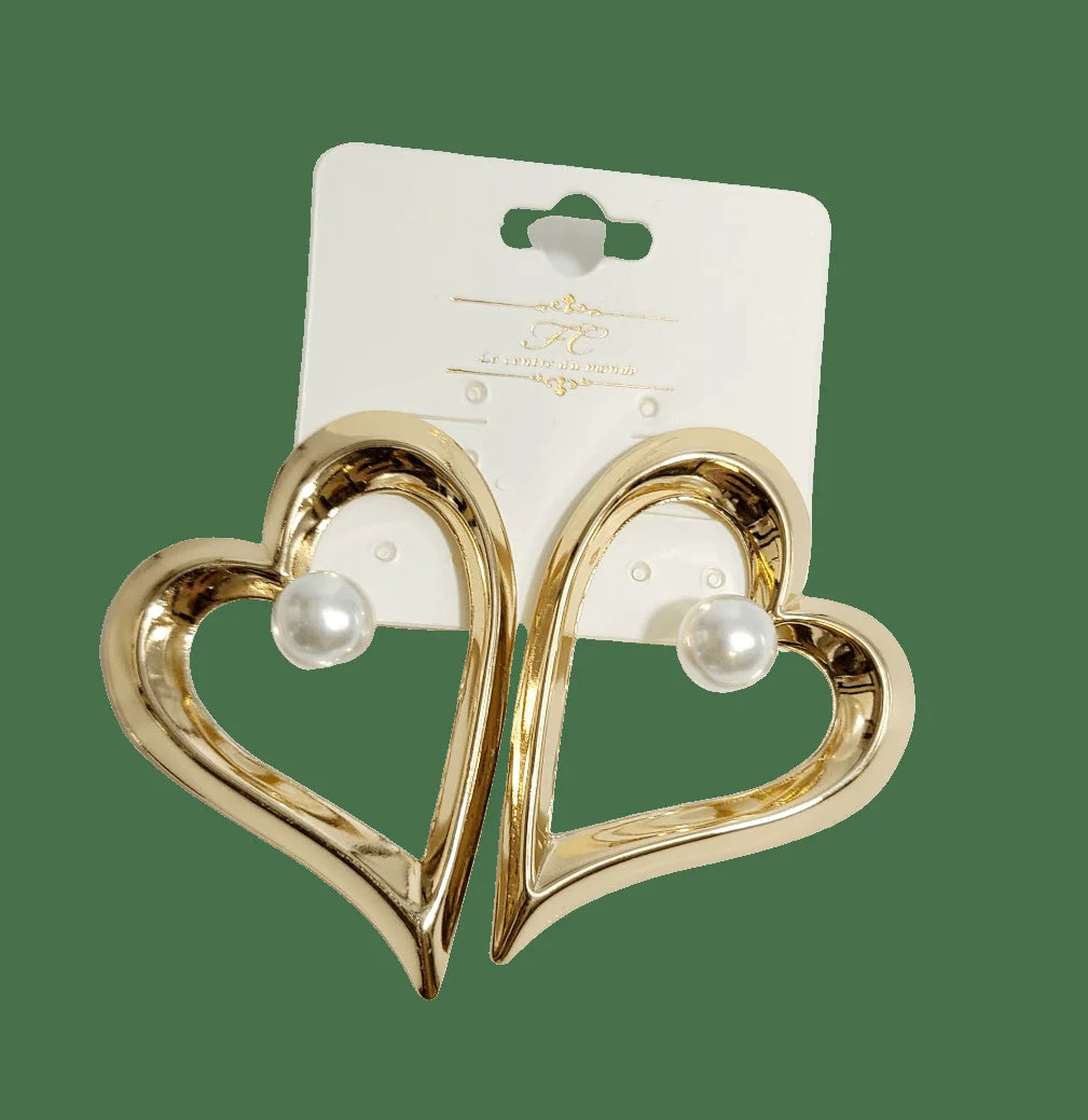 Angle in Heart Pearl Earrings (Gold)