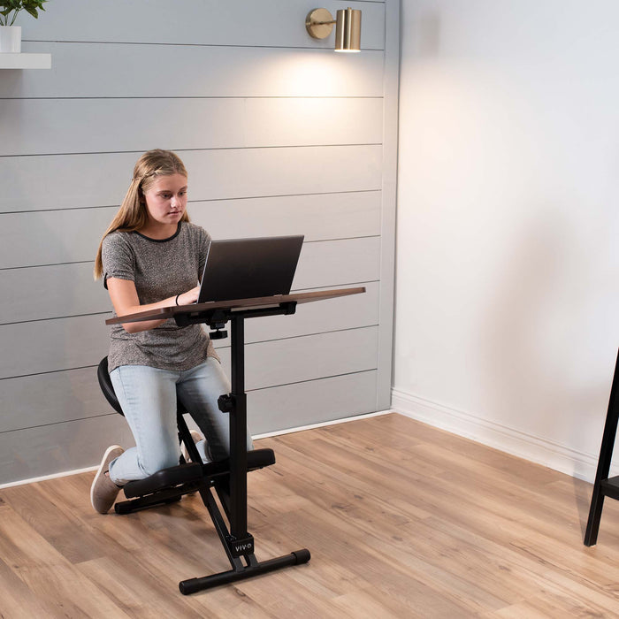 Comfortable kneeling chair desk for home classroom studying.