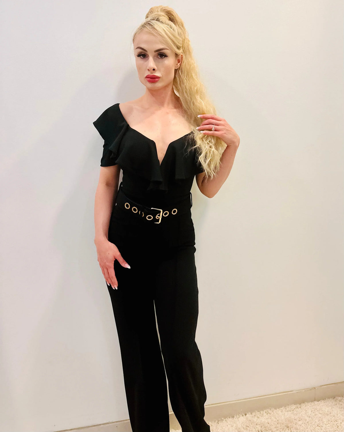 Black Jumpsuit Ruffle Detailed Fashion Jumpsuit with Belt