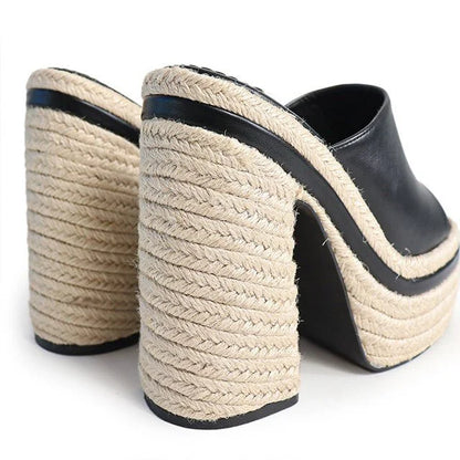 Chic Peak Espadrille Mules
(Black)