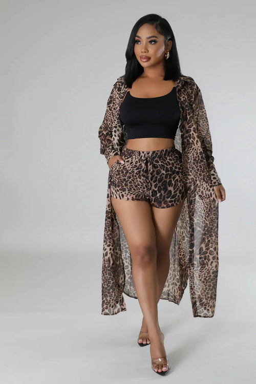 Fantasy Vacay Short Set (leopard)