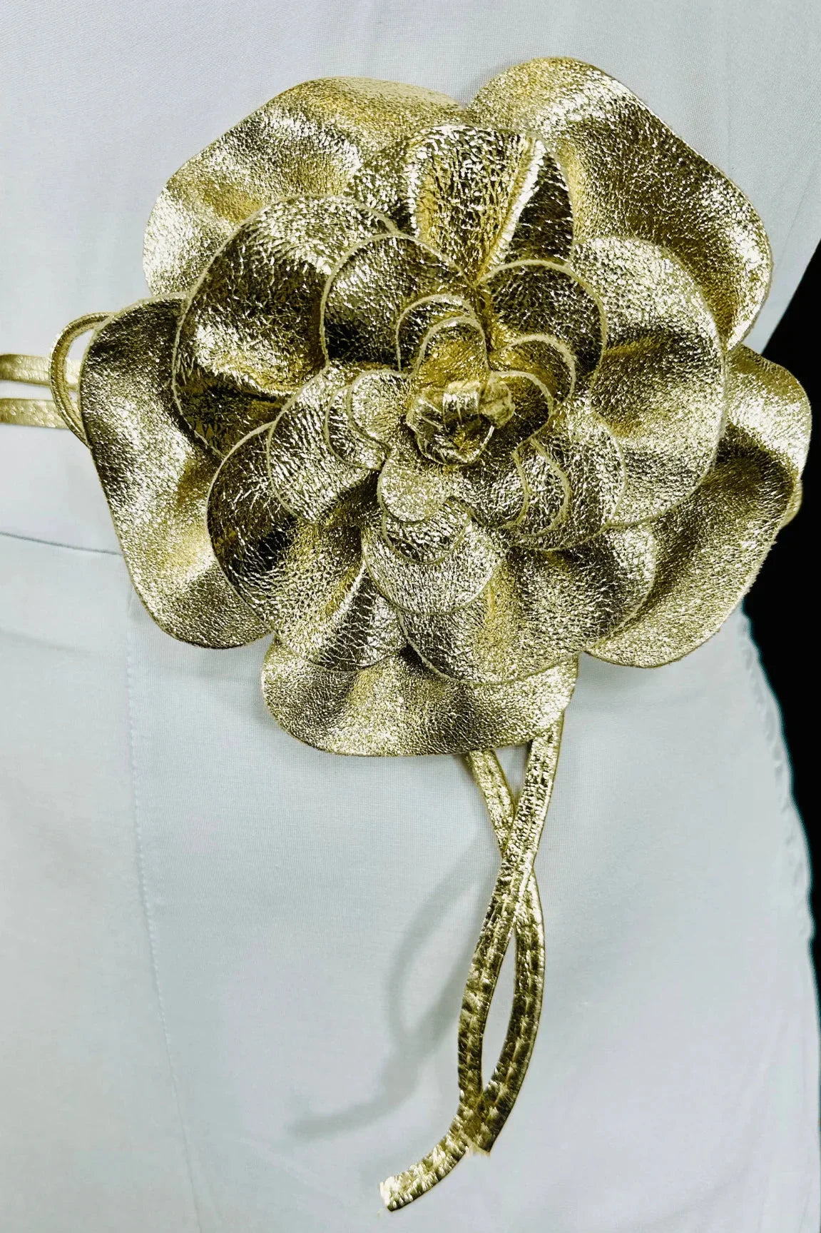Floral Radiance Leather Wrap Belt & Choker – Gold