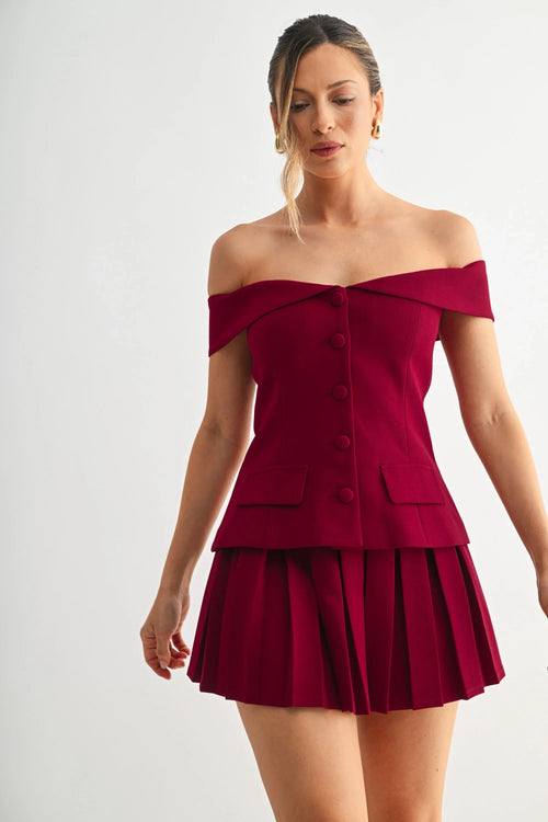 Iconic Hour Pleated Skirt Set - Burgundy