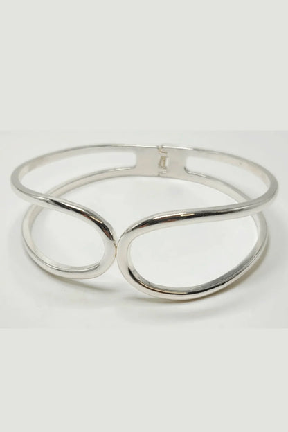 Infinity Embrace Choker (Silver)