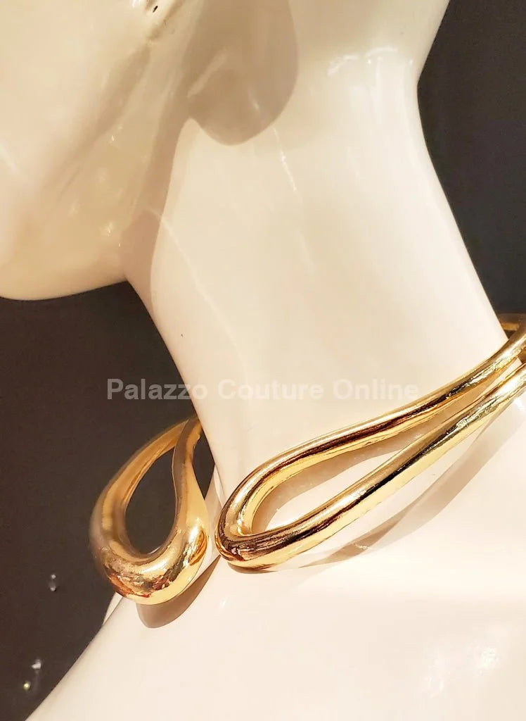 Interwise Gold Metal Necklace with Crossed Rounded Design
