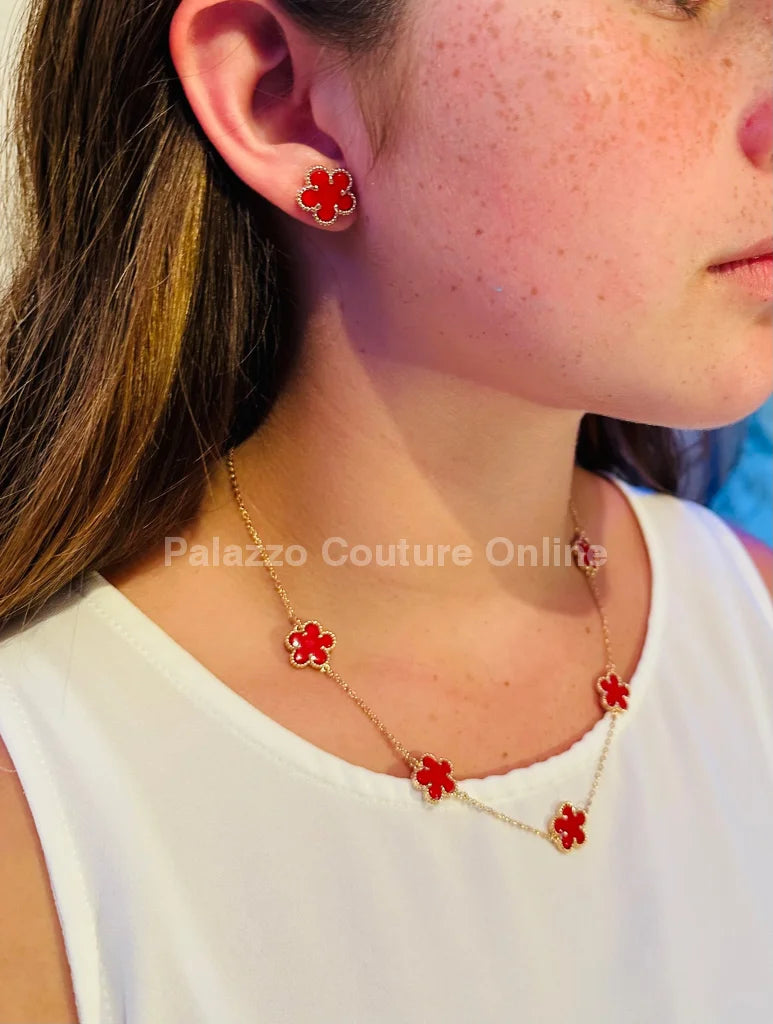 Kiss From a Rose Earrings (Red)