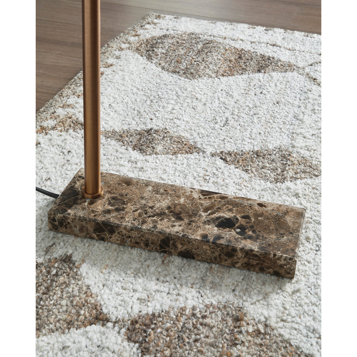 Yafe Floor Lamp